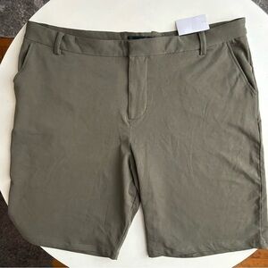 Swet Tailor Men’s 9” Everyday Chino Short Olive Size 38 NWOT stretch